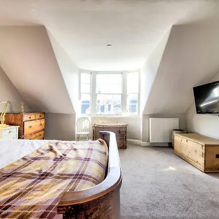 Luxury Frederick St Apart *