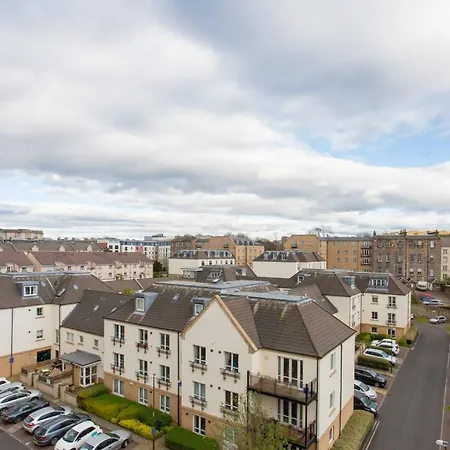 Joivy Inviting Near Leith Walk Edinburg