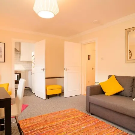 Appartement Altido Lovely For 4 With Free Parking *