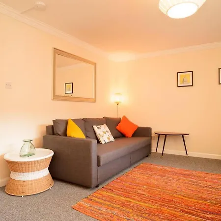 Altido Lovely For 4 With Free Parking Appartement *