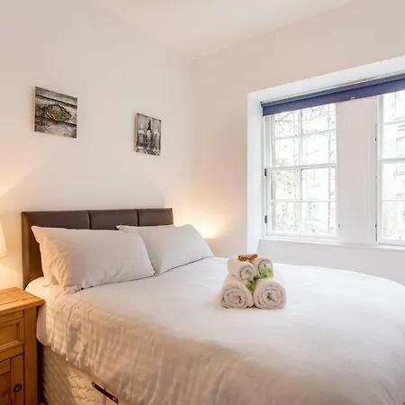 Spacious City Centre 3bed * Edinburgh