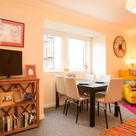 Altido Lovely For 4 With Free Parking