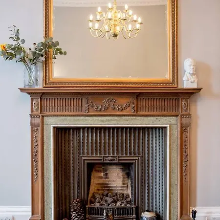 Joivy Spacious In New Town Prime Location * Edinburgh