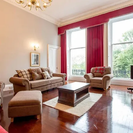 Joivy Spacious In New Town Prime Location *