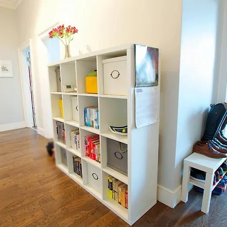 2bed Flat Next To Castle