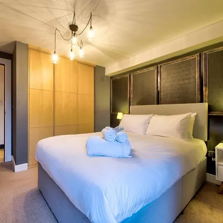 Altido Stylish And Spacious 1bed Home, Short Walk From The Center Apartamento *