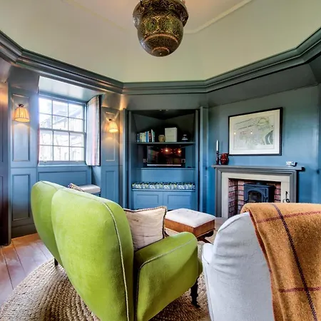 Altido Rockhouse: Historic Gem - Photographer's Studio *