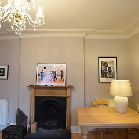 Stylish New Town Appartement *