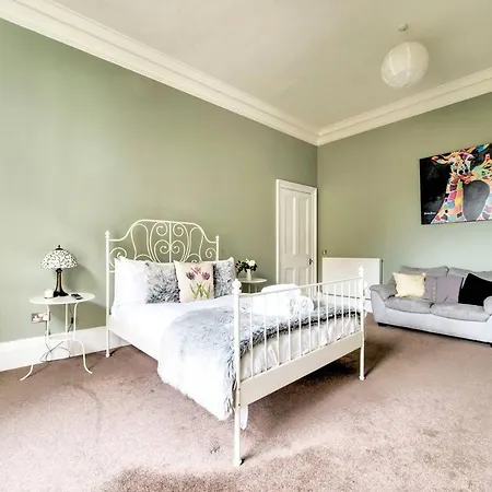 Ultra Spacious & Stylish 4bd City Centre * Édimbourg