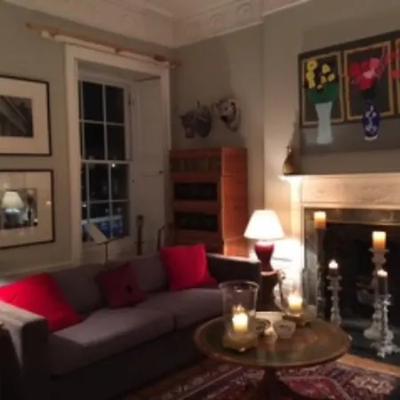Elegant 2 Bedroom In City Centre إدنبرة