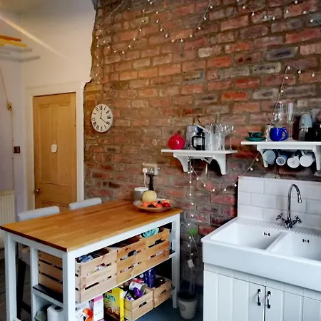 Beautiful And Spacious Flat In Morningside Appartement *