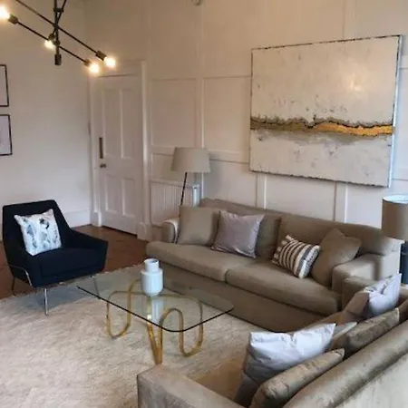 Central Luxury 3br Stockbridge Edinburgh