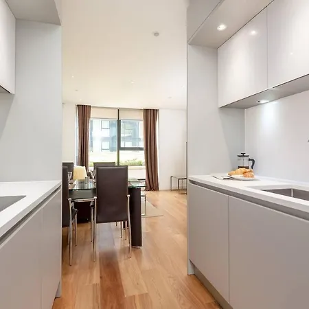 Best Location! - Ultra Modern Quartermile Apt