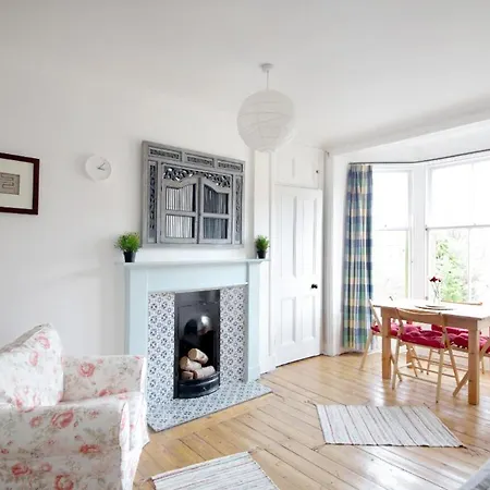 شقة Bright & Charming One Bed In Morningside إدنبرة