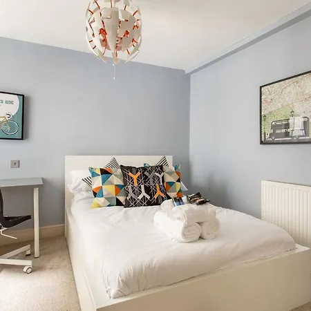 Northumberland Place - Gorgeous 3 Bed Mews House In Central Apartment Edinburgh