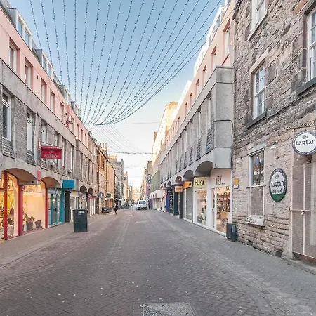 Cosy Holiday In City Centre, Rose Street Edinburgh