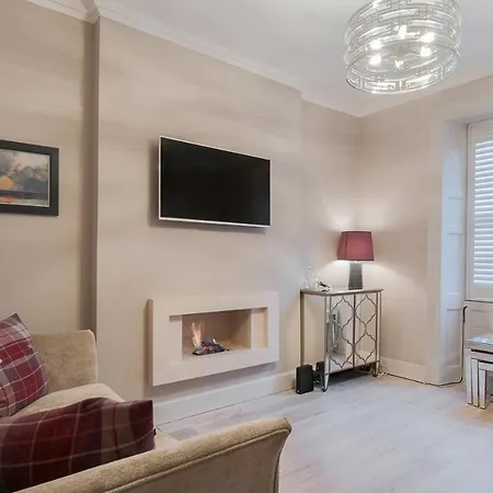 Cosy Holiday In City Centre, Rose Street Daire *