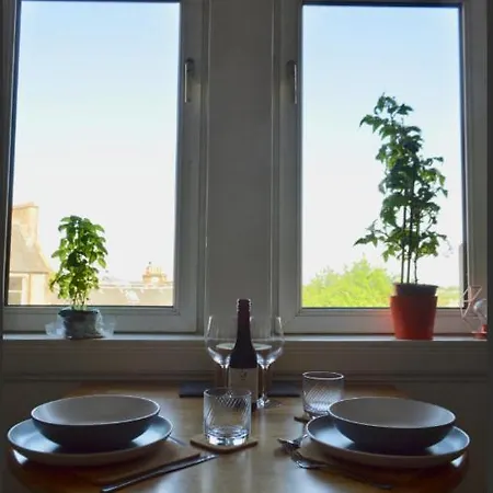 公寓 Refurbished 1br With City Views And Airport Links 爱丁堡