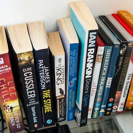 Guestready - Modern 5 Minutes Walk From Princes Street Appartamento Edimburgo