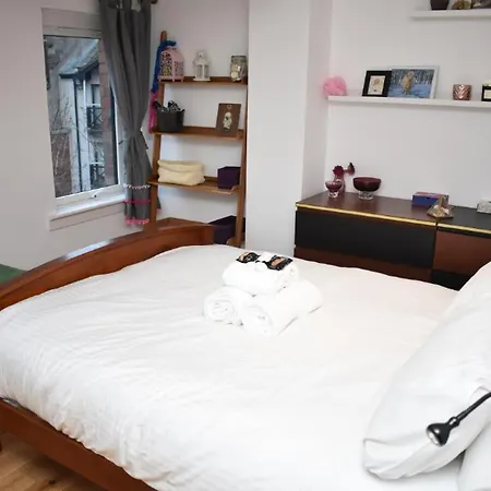 Apartment Chapel Lane - Charming Modern One Bed At The Shore! *