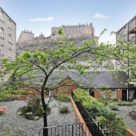 Apartamento 320 Websters Land - Gorgeous Cosy Grassmarket Studio *
