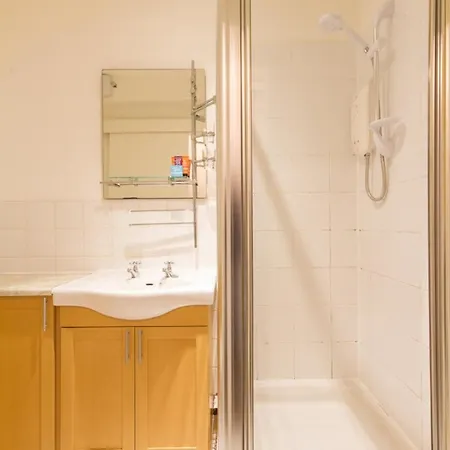 320 Websters Land - Gorgeous Cosy Grassmarket Studio * Edimburgo