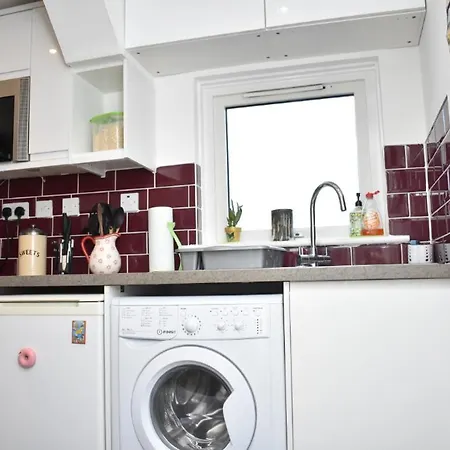 Chapel Lane - Charming Modern One Bed At The Shore! * Edynburg