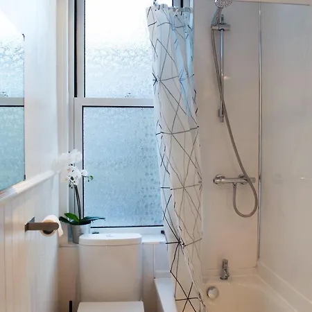 Apartment 1 Bedroom Flat Near Arthur's Seat