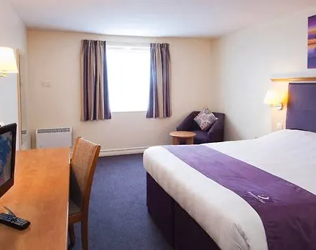 Premier East Hotel 3*