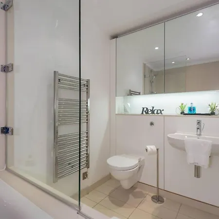 Appartement Altido Modern Yet Homely Quartermile With Elevator *