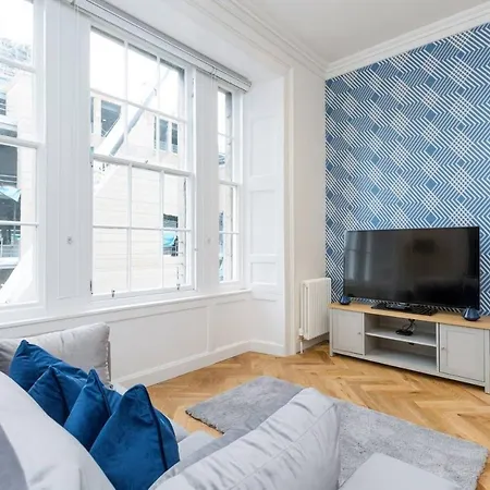 Luxury Renovated 1 Bed Nr St - Super Apartment