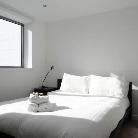 Modern 2 Bedroom Apartment In Leith With Sea Views Apartament *