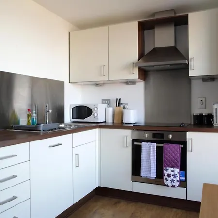 Apartament Modern 2 Bedroom Apartment In Leith With Sea Views Edynburg