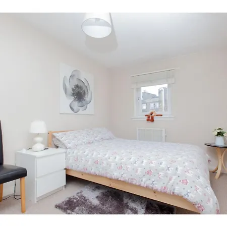 Apartment Bright And Quirky Flat In The Centre W/ Parking *