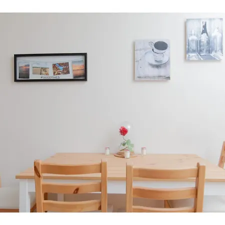 Bright And Quirky Flat In The Centre W/ Parking * Edinburgh