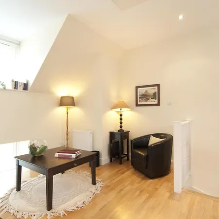 Church Appartement *