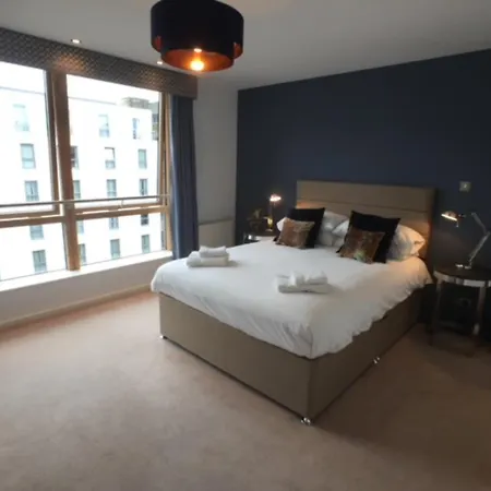 Penthouse In Edinburgh's Centre * Edinburgh