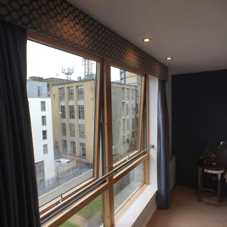 Penthouse In Edinburgh's Centre