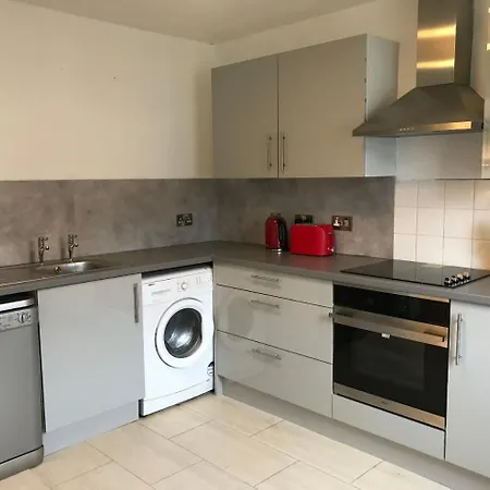 Modern 2 Bedroom Central Edynburg