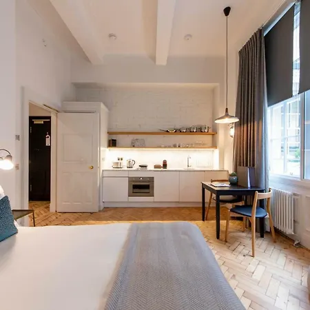 Linton Collection - The West Wing Apartament Edynburg