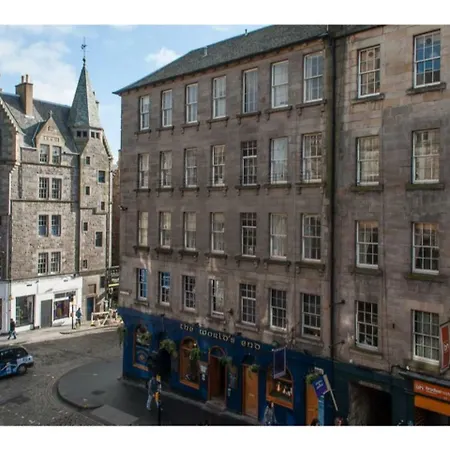 Royal Mile Storytelling
