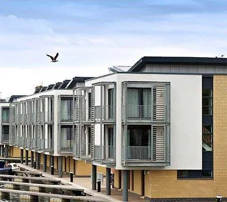 Staycity West End Edinburg