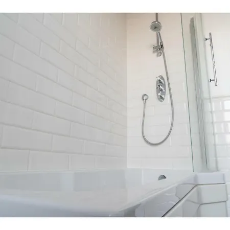 Elegant Townhouse In Historic Capital * Edinburgh