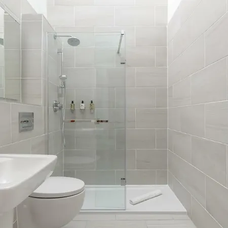 Apartment Destiny Scotland - Royal Mile