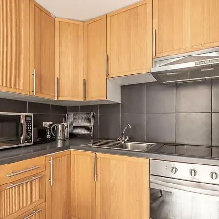Bright One Bed For Four In Morningside Apartamento Edimburgo