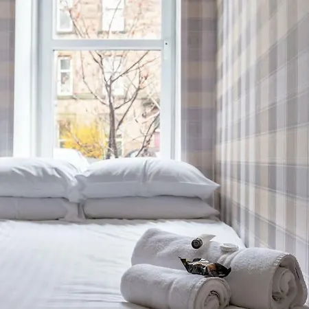 Bright One Bed For Four In Morningside Apartamento Edimburgo