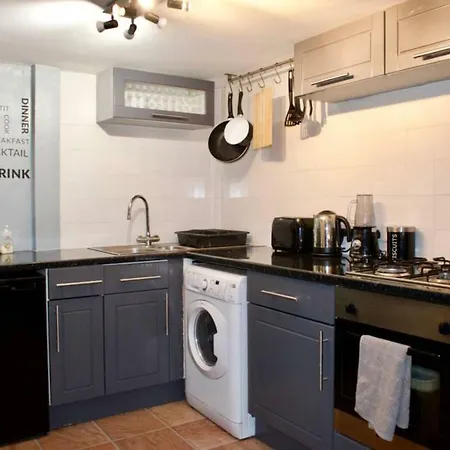 شقة Cosy 1 Bedroom *