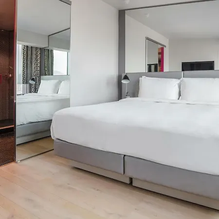 Radisson Collection Hotel, Royal Mile