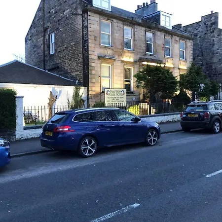 Park View House Hotel 3*