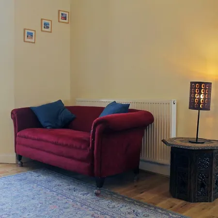Apartment Silver Lining - Gilmore House With Parking & Garden *
